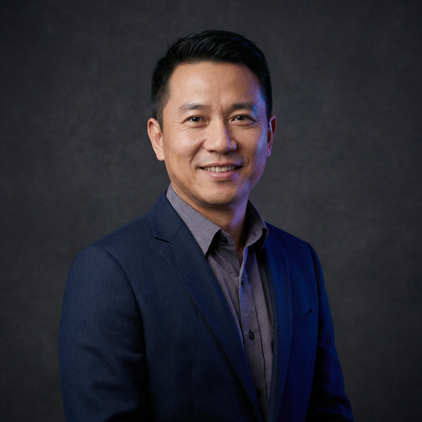 震动棒资深制片人王建国